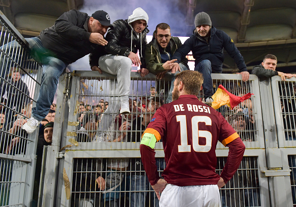 Roma fans refuse to watch after 30 minutes of Europa League nightmare ...